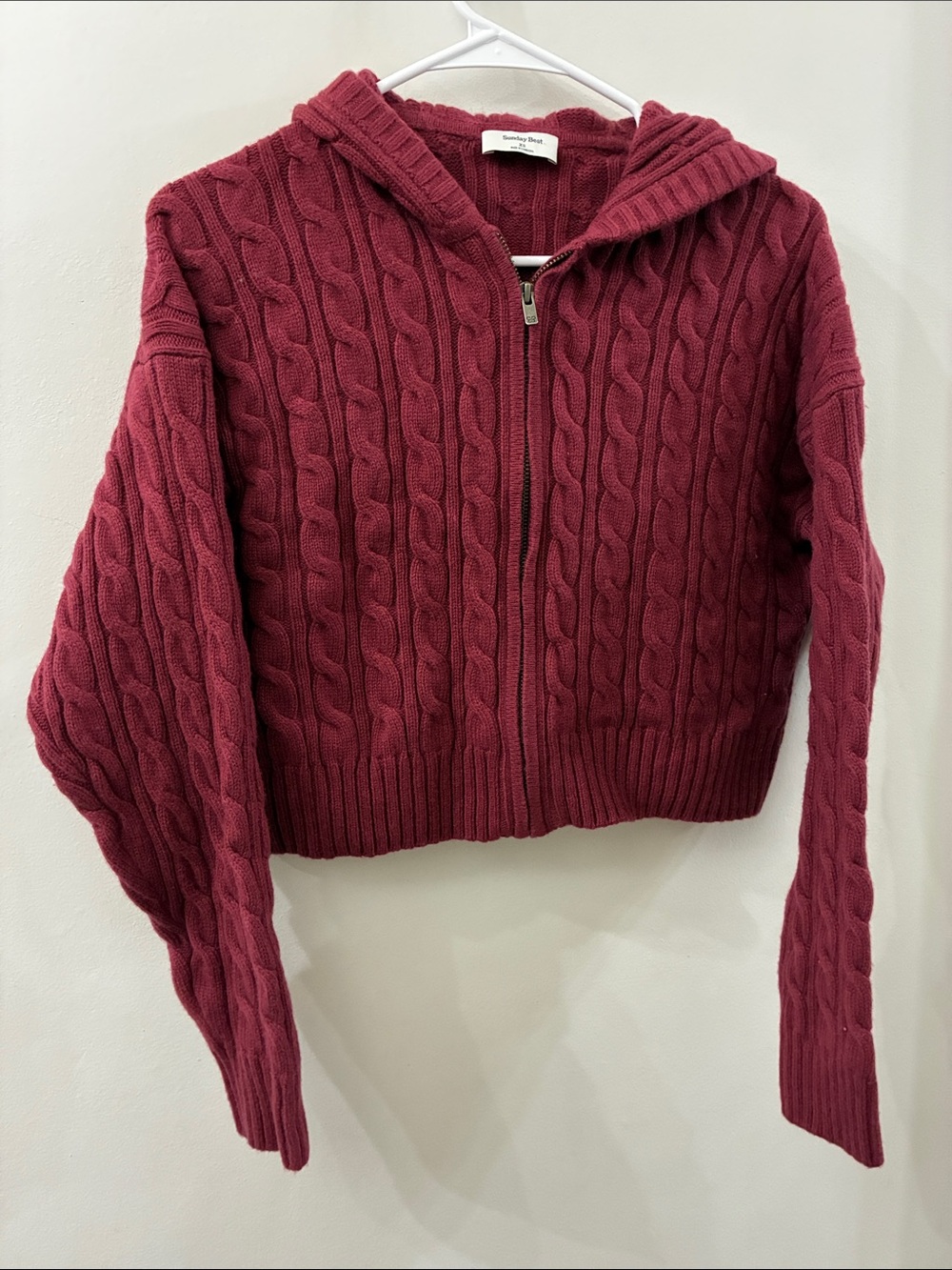 Sunday Beat - Aritzia - Cable-Knit Zip Hoodie Sweater - Burgundy - women’s XS
